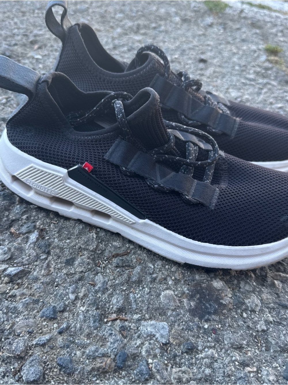 On Running Cloudeasy Black Rock Running Sneakers Shoes 76.98441 Women's Size 6.5